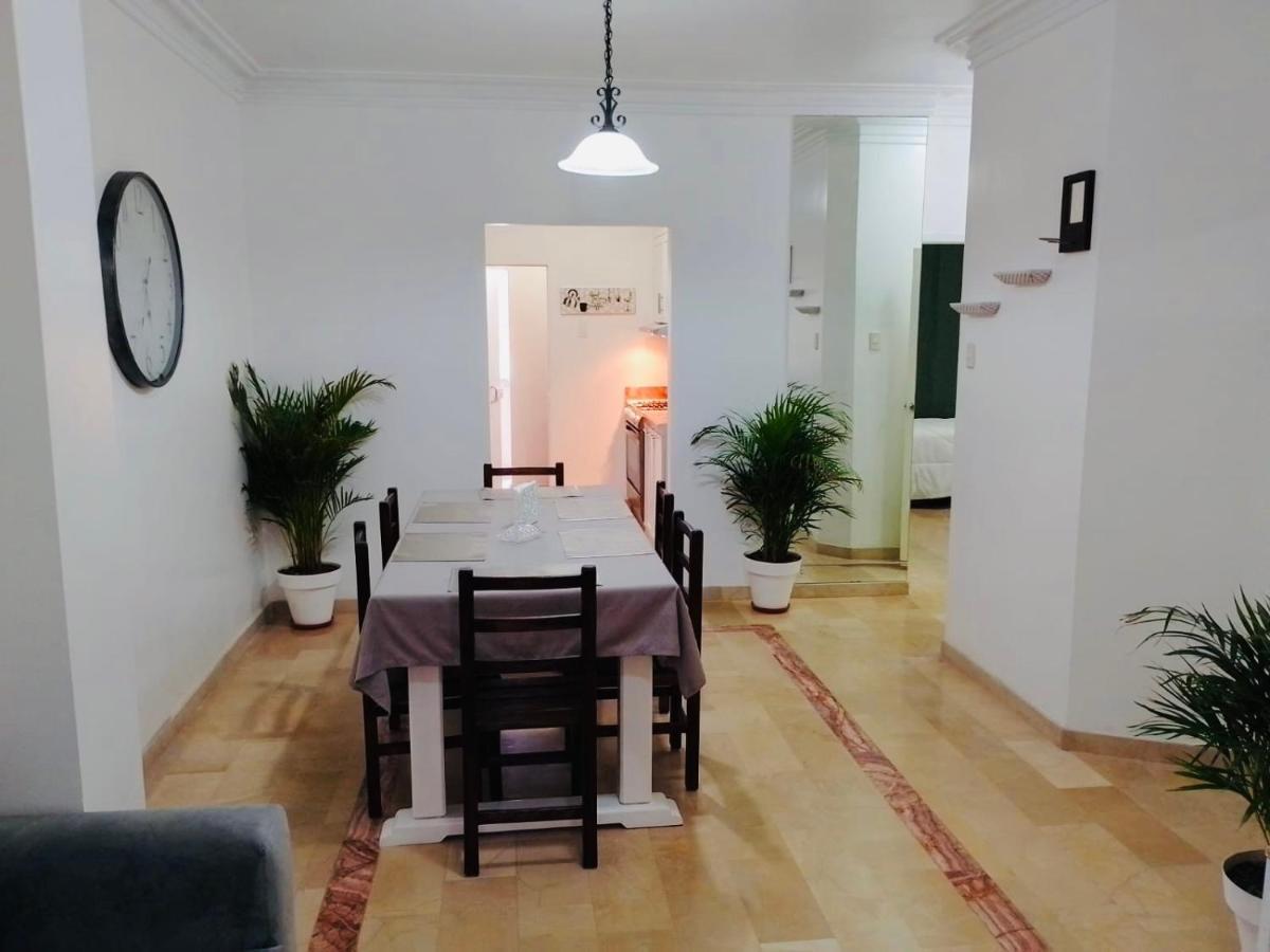Large 2-Bedroom Apartment, Close To The American Consulate جواياكيل المظهر الخارجي الصورة