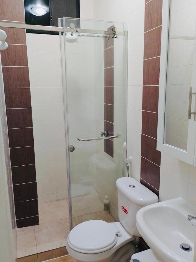 Large 2-Bedroom Apartment, Close To The American Consulate جواياكيل المظهر الخارجي الصورة